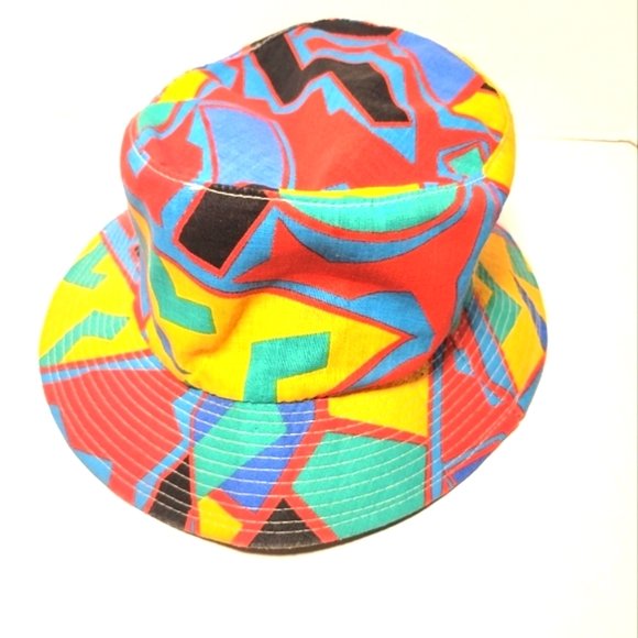 Goorin Bros Other - VINTAGE GOORIN BROS. Bucket Hat Geometric Pop Print Size Large